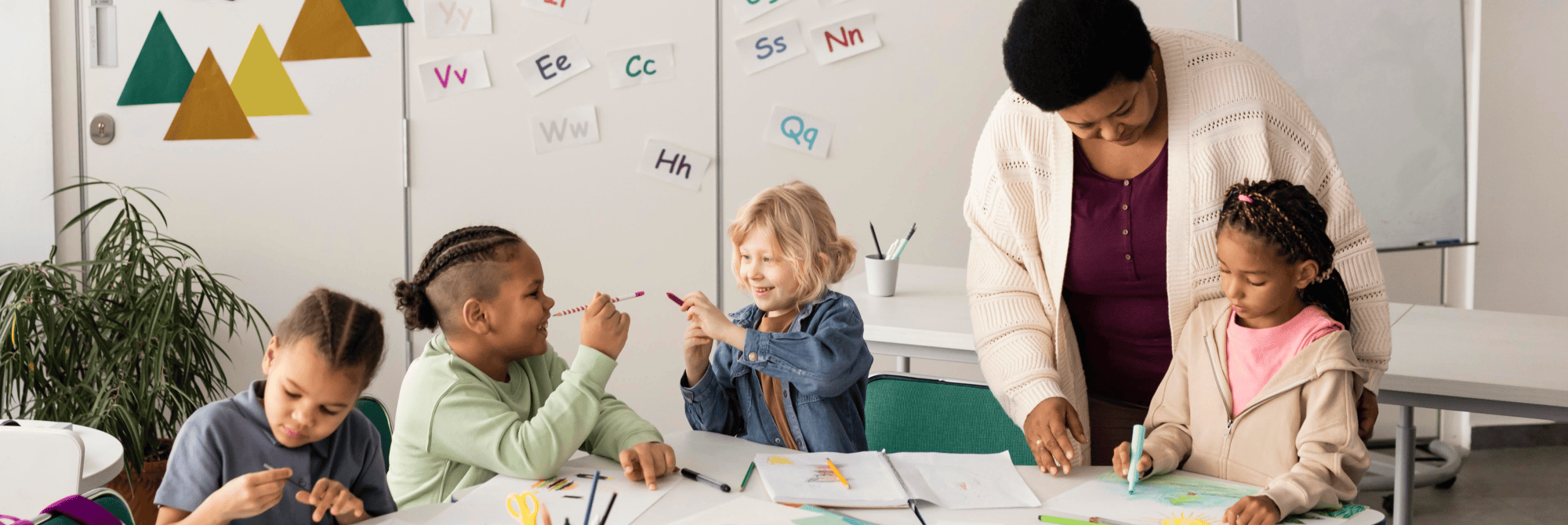 Assistante maternelle avec enfants. Formation aux premiers-secours spécifiques enfant nourrisson